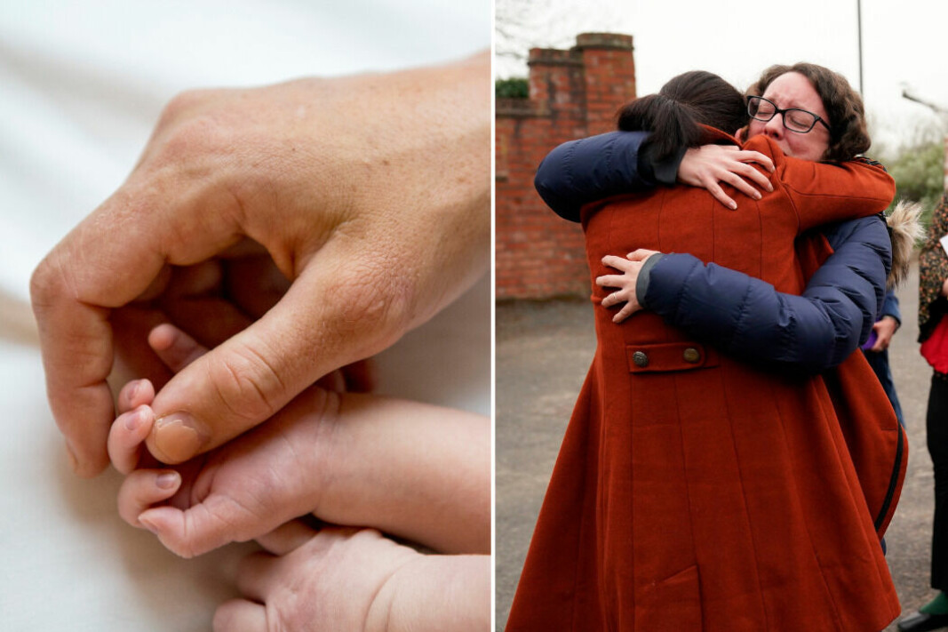 Kvinnor som drabbats av vårdskandalen kramar om varandra efter det att slutrapporten släppts.