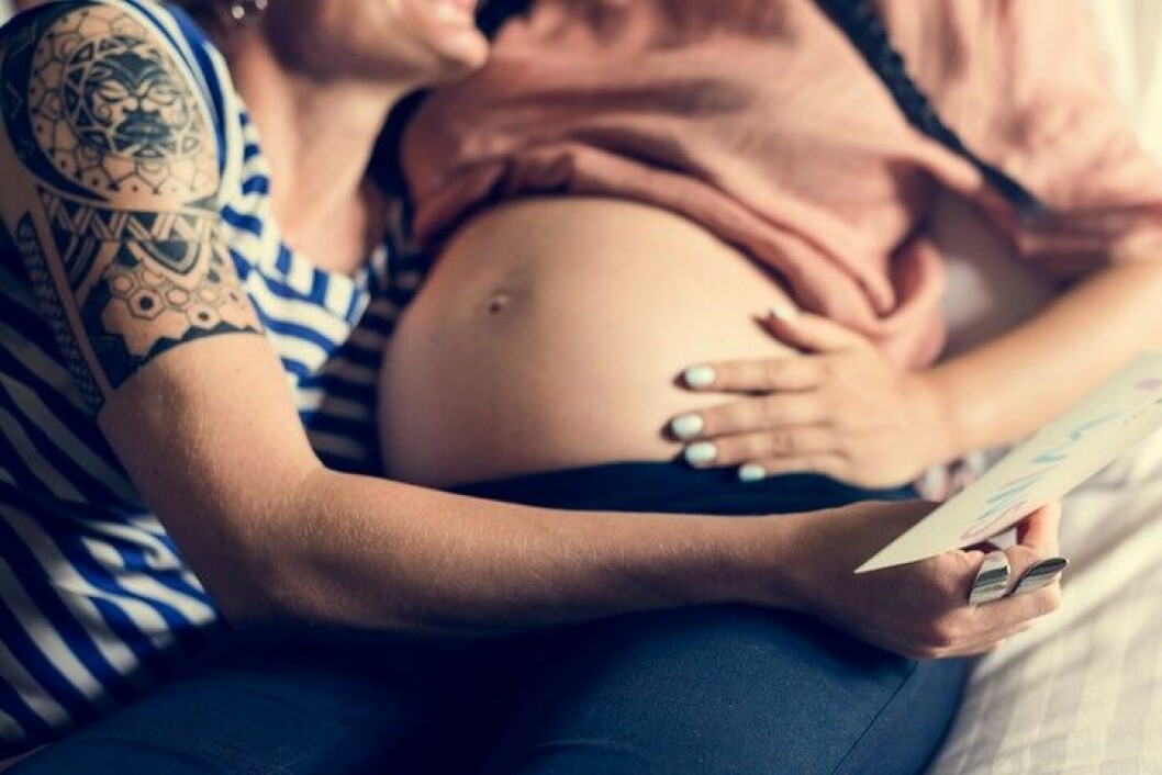 Gravid vecka 16 – din bebis börjar sparka